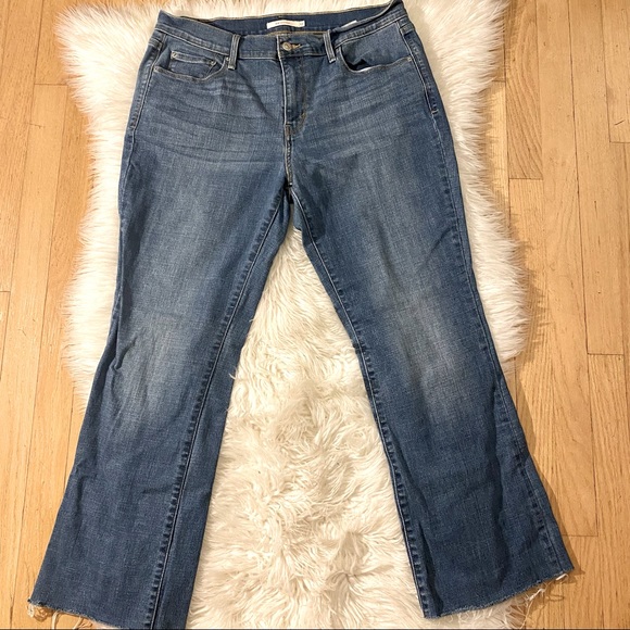 Levis Womens 55 Bootcut Raw Hem Jeans 